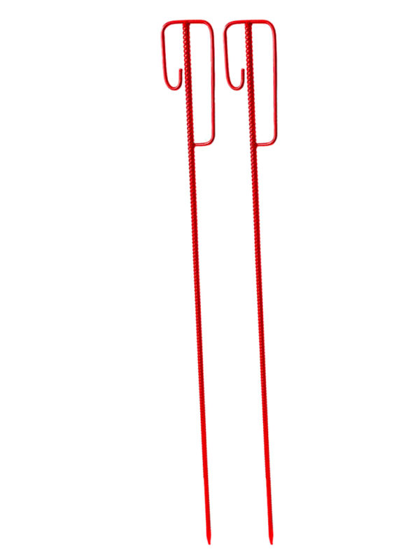 Rote Absperrleinenhalter vor weißem Hintergrund